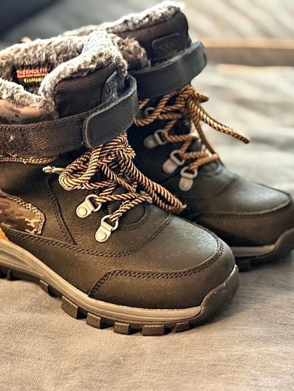 THERMOLITE Kids Camo Winter Boots (Boys 1)